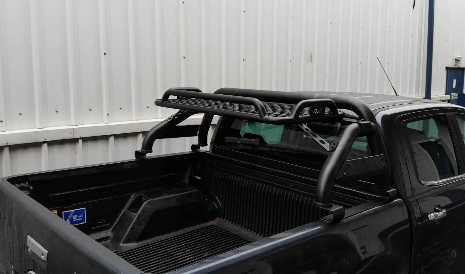 Black SUS201 Short Arm Roll Bar with Cargo Basket Rack for the Ford Ranger 2022+