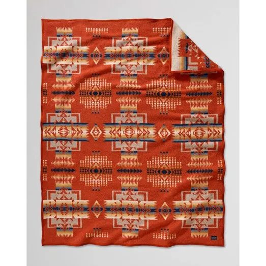 Chief Joseph Pendleton Jacquard Blanket, Chile