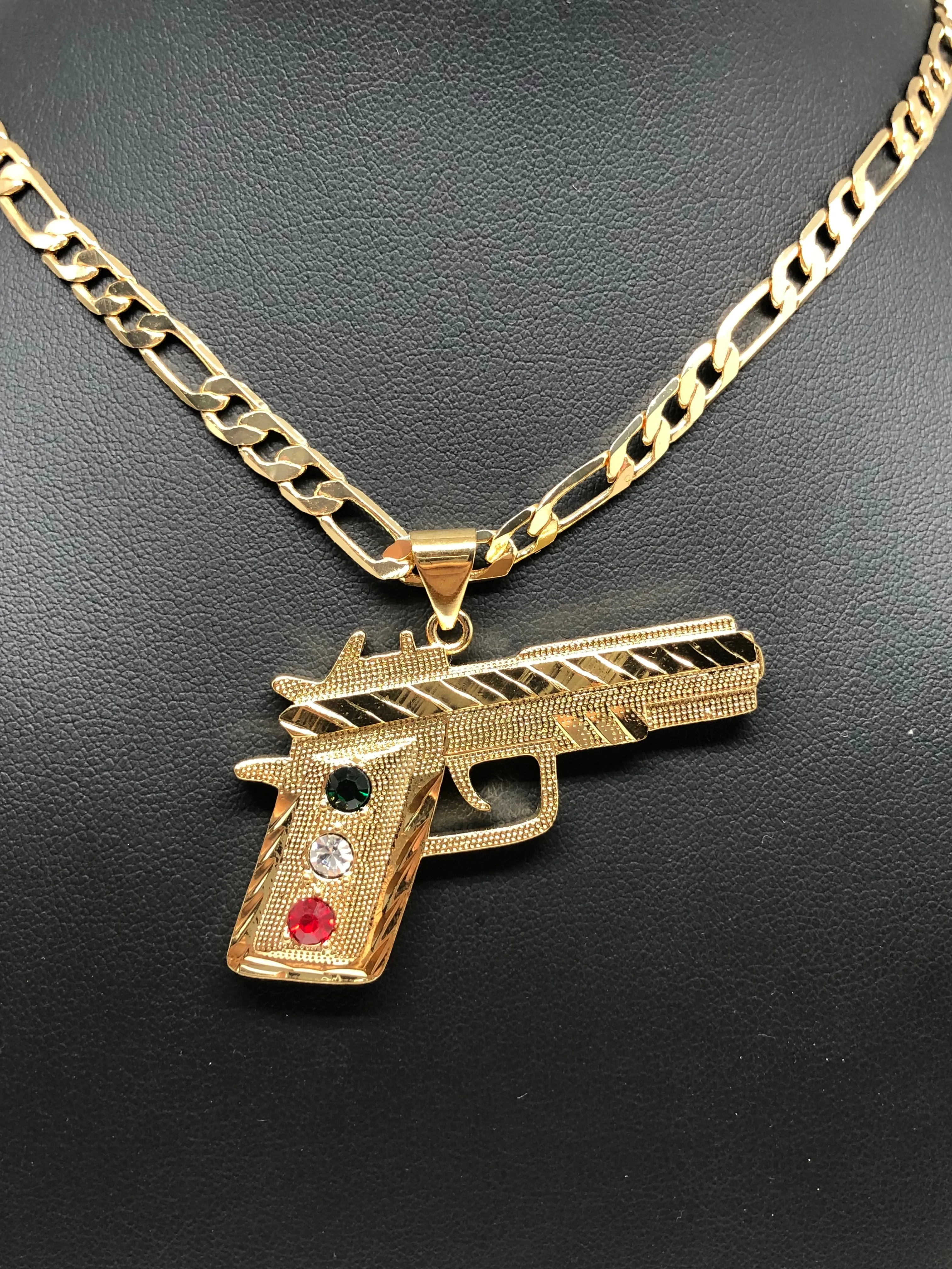 Gold Plated 45 Caliber Gun Pendant Necklace Pistola 45 Calibre Medalla 26 Figaro Chain 5mm