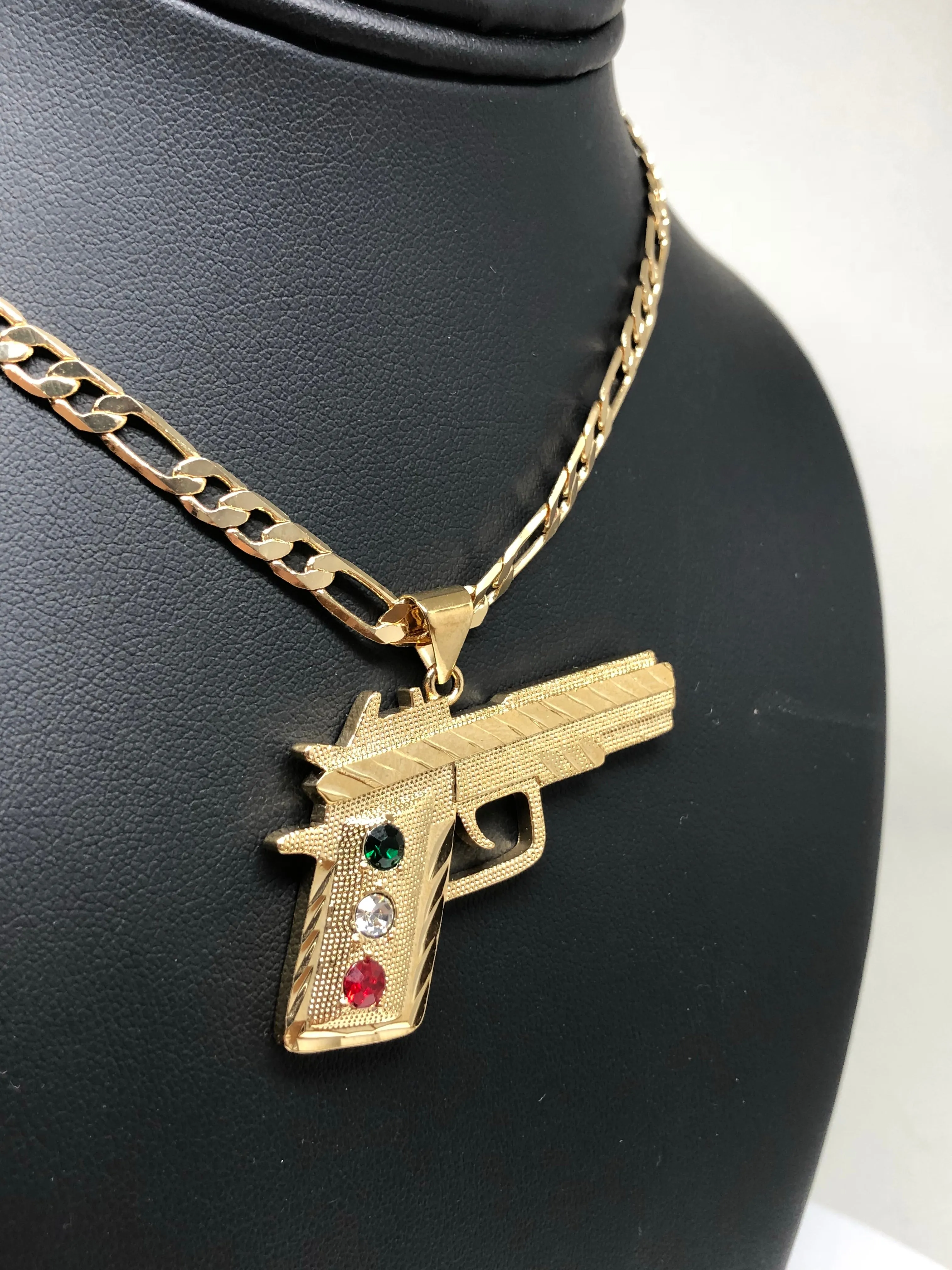 Gold Plated 45 Caliber Gun Pendant Necklace Pistola 45 Calibre Medalla 26 Figaro Chain 5mm