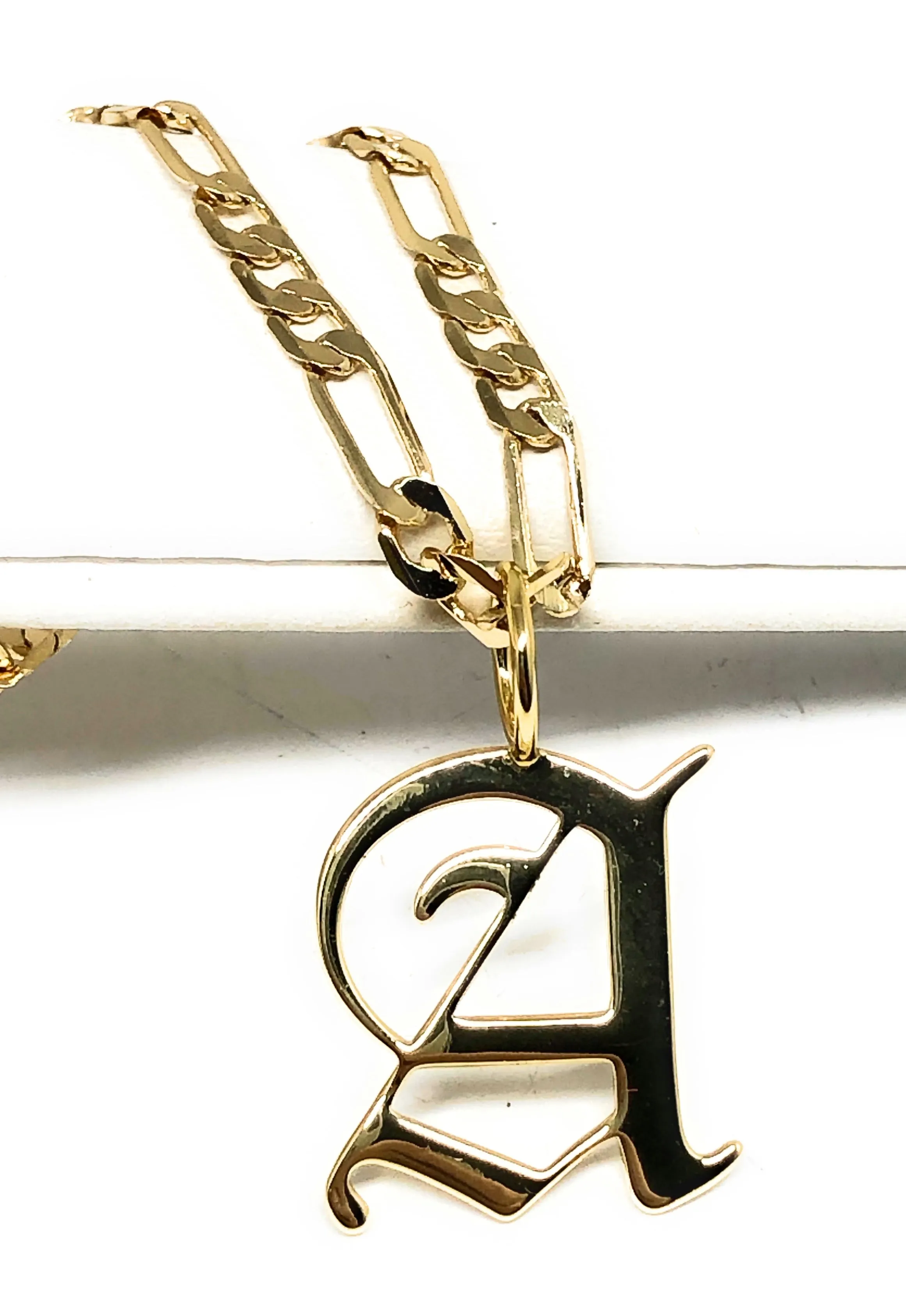 Gold Plated CUSTOMIZED OLD ENGLISH Letter Pendant With Figaro Chain 24 4mm