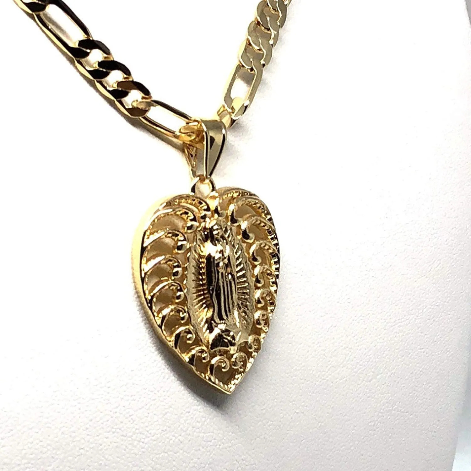 Gold Plated Virgin Mary Heart Pendant Necklace Figaro 26 Corazon Virgen de Guadalupe Medalla Oro Laminado