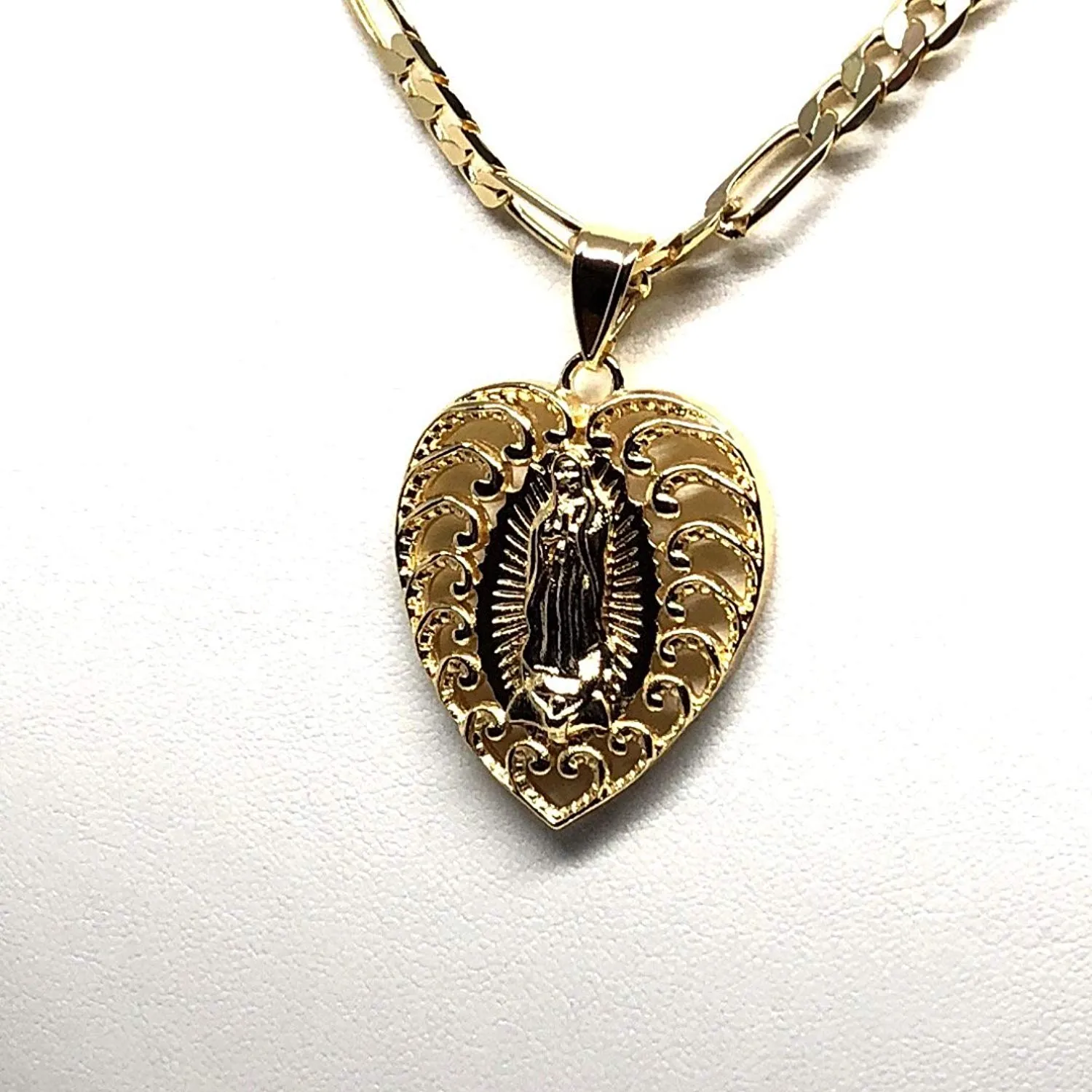 Gold Plated Virgin Mary Heart Pendant Necklace Figaro 26 Corazon Virgen de Guadalupe Medalla Oro Laminado