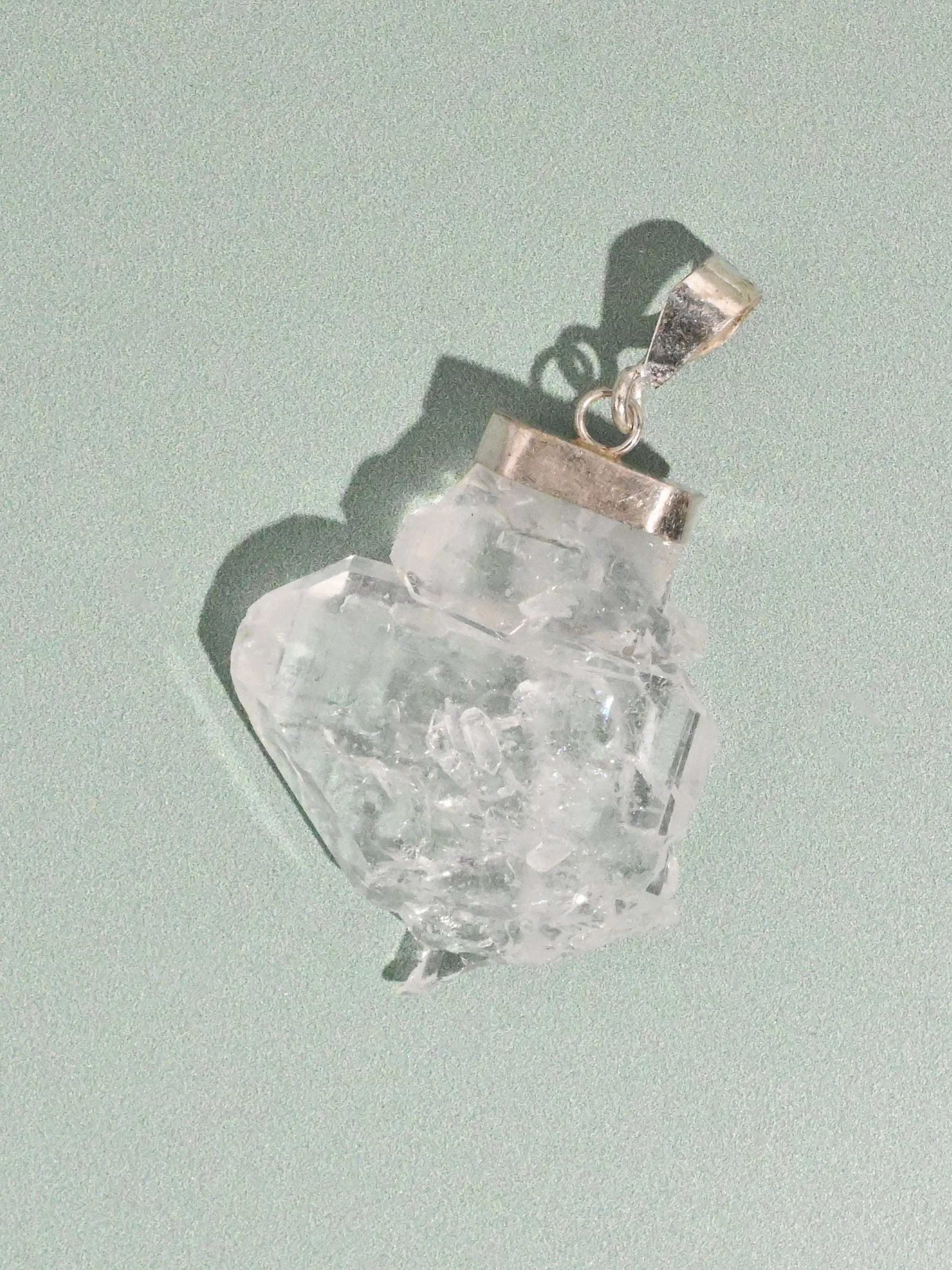 Master Healer - Faden Quartz Pendant