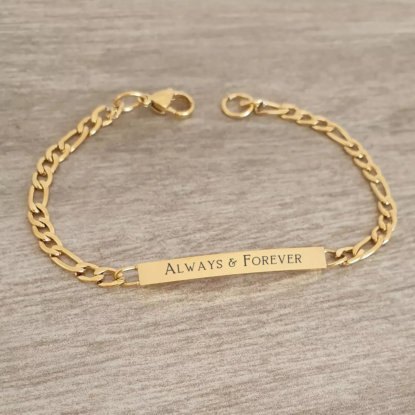 Mia Personalized Gold Stainless Steel bracelet, Size 18cm (READY IN 3 DAYS!)