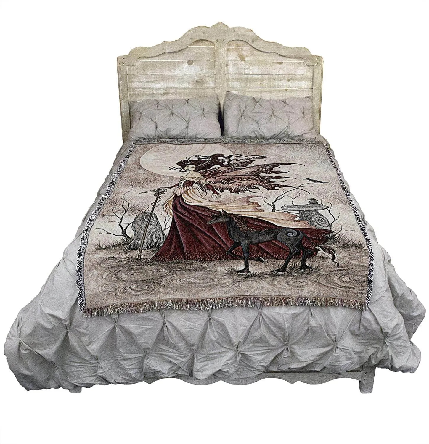 Red Queen Tapestry Blanket