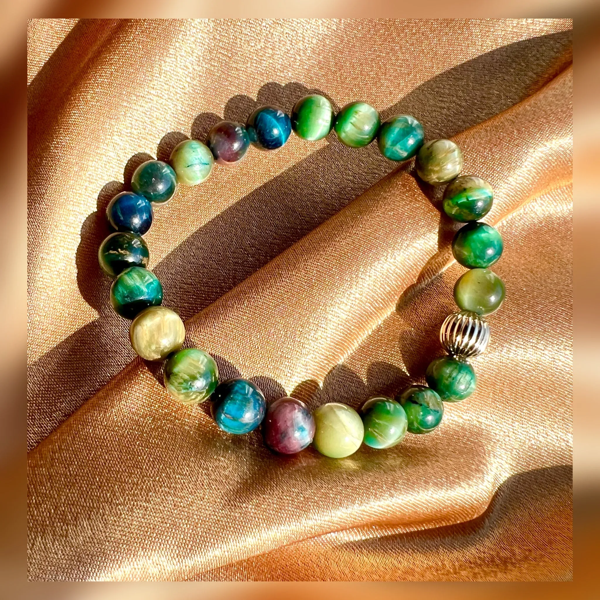 Shore Accented Beaded Bracelet