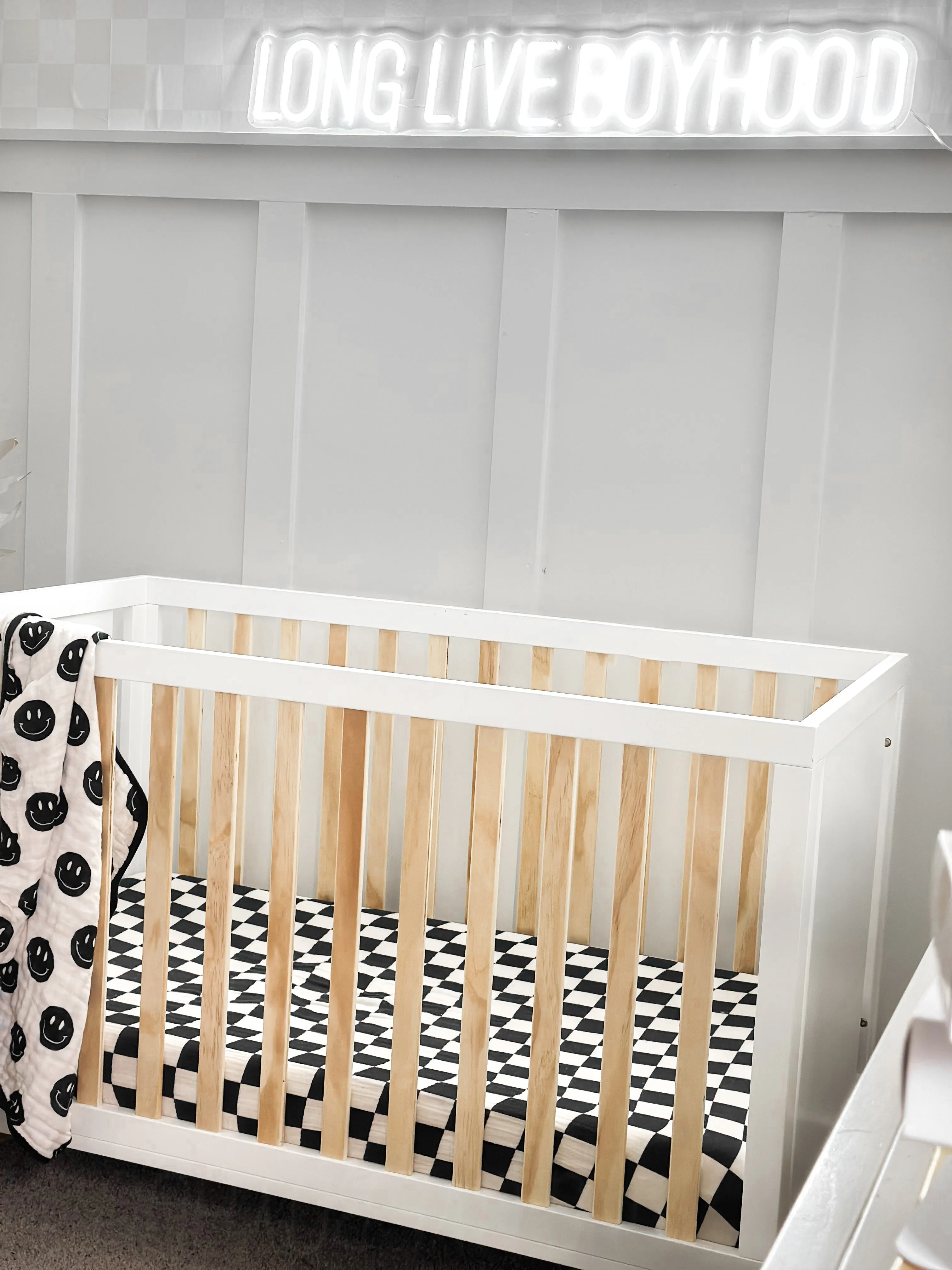 SHORE BABY Bamboo Crib Sheet - Venice (COLLECTIVE)