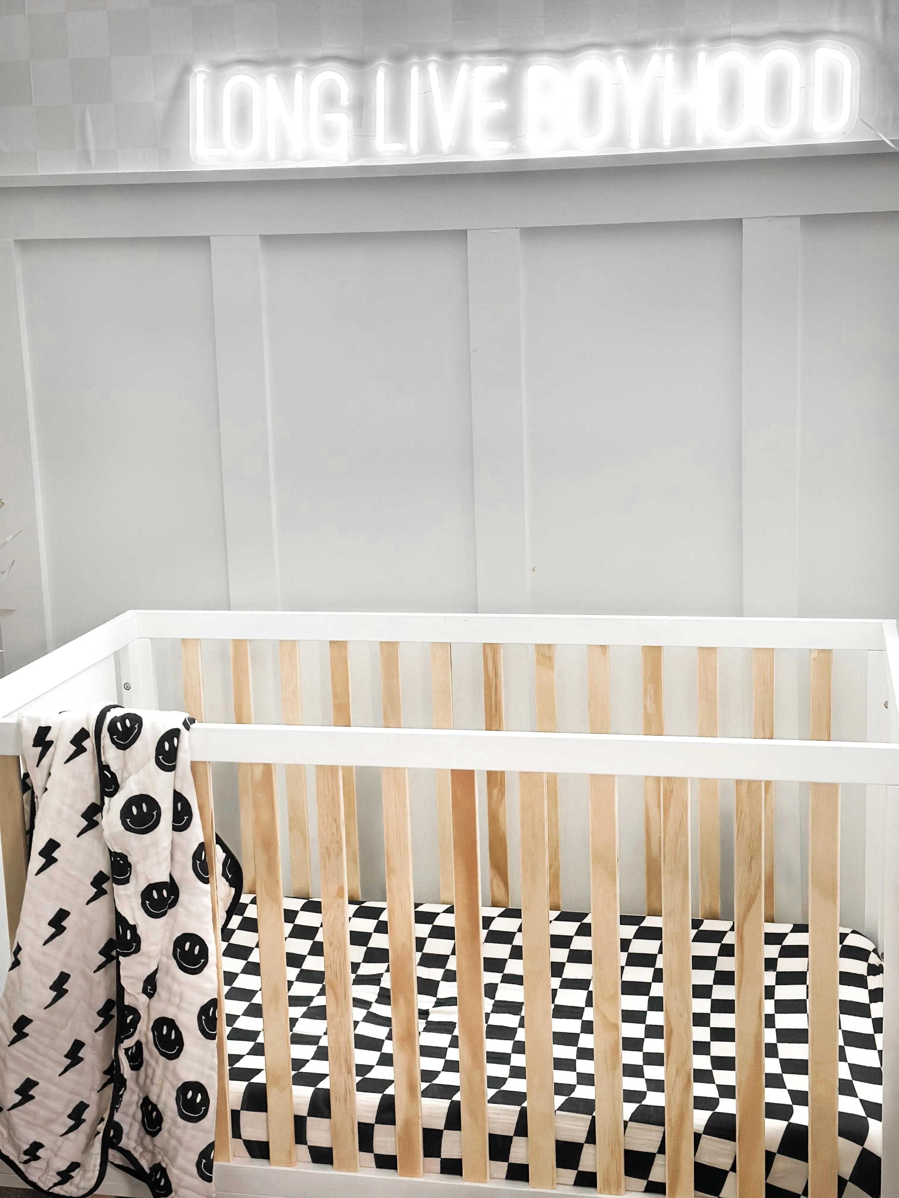 SHORE BABY Bamboo Crib Sheet - Venice (COLLECTIVE)