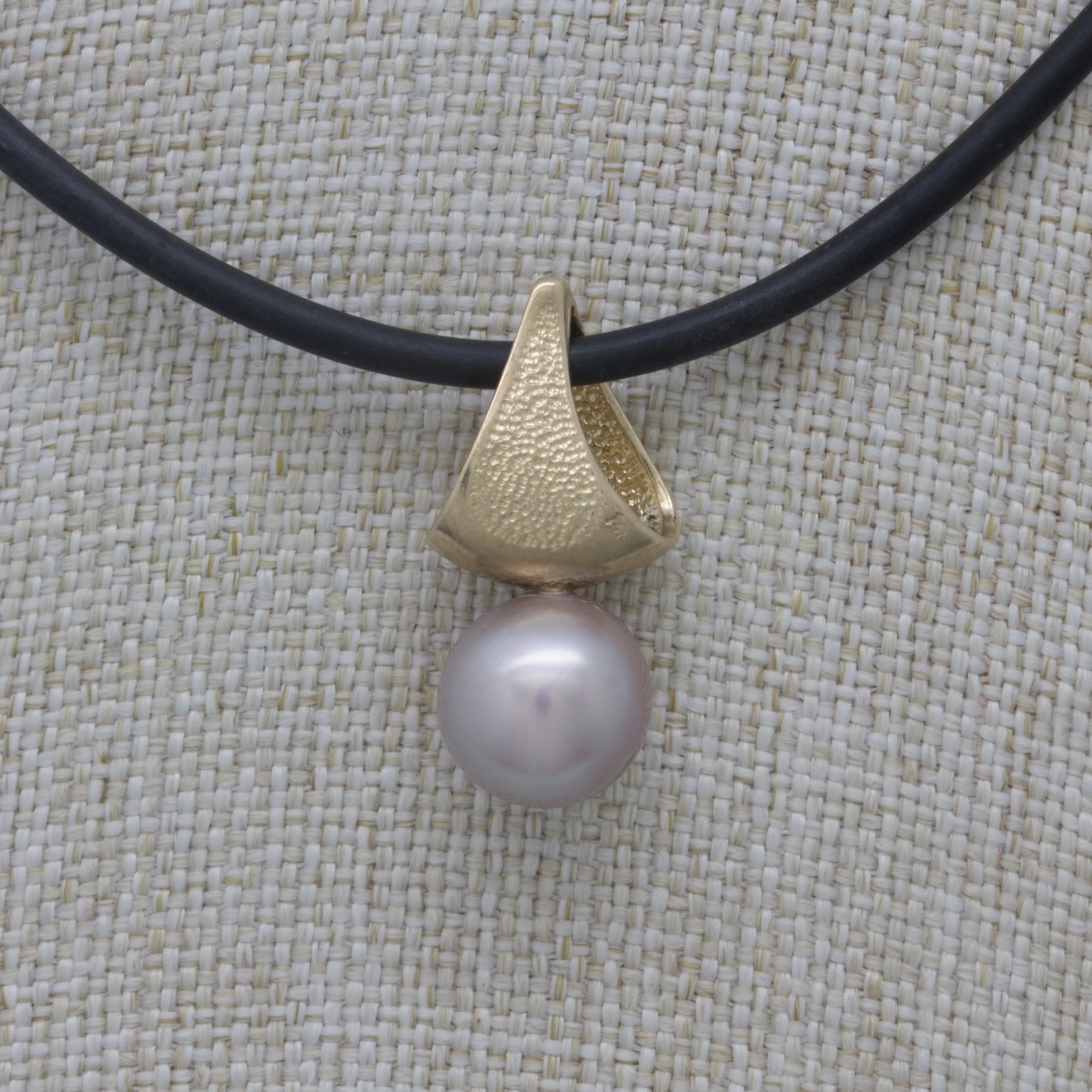 Slice 14K Gold Pendant with Cortez Pearl