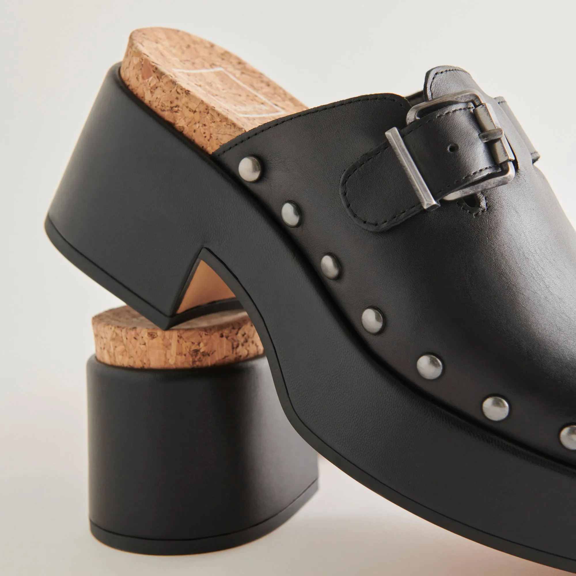 YEVAN CLOGS BLACK LEATHER